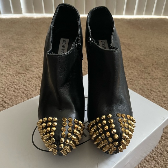 Steve Madden Vampiree Black Leather Booties - Picture 2 of 12